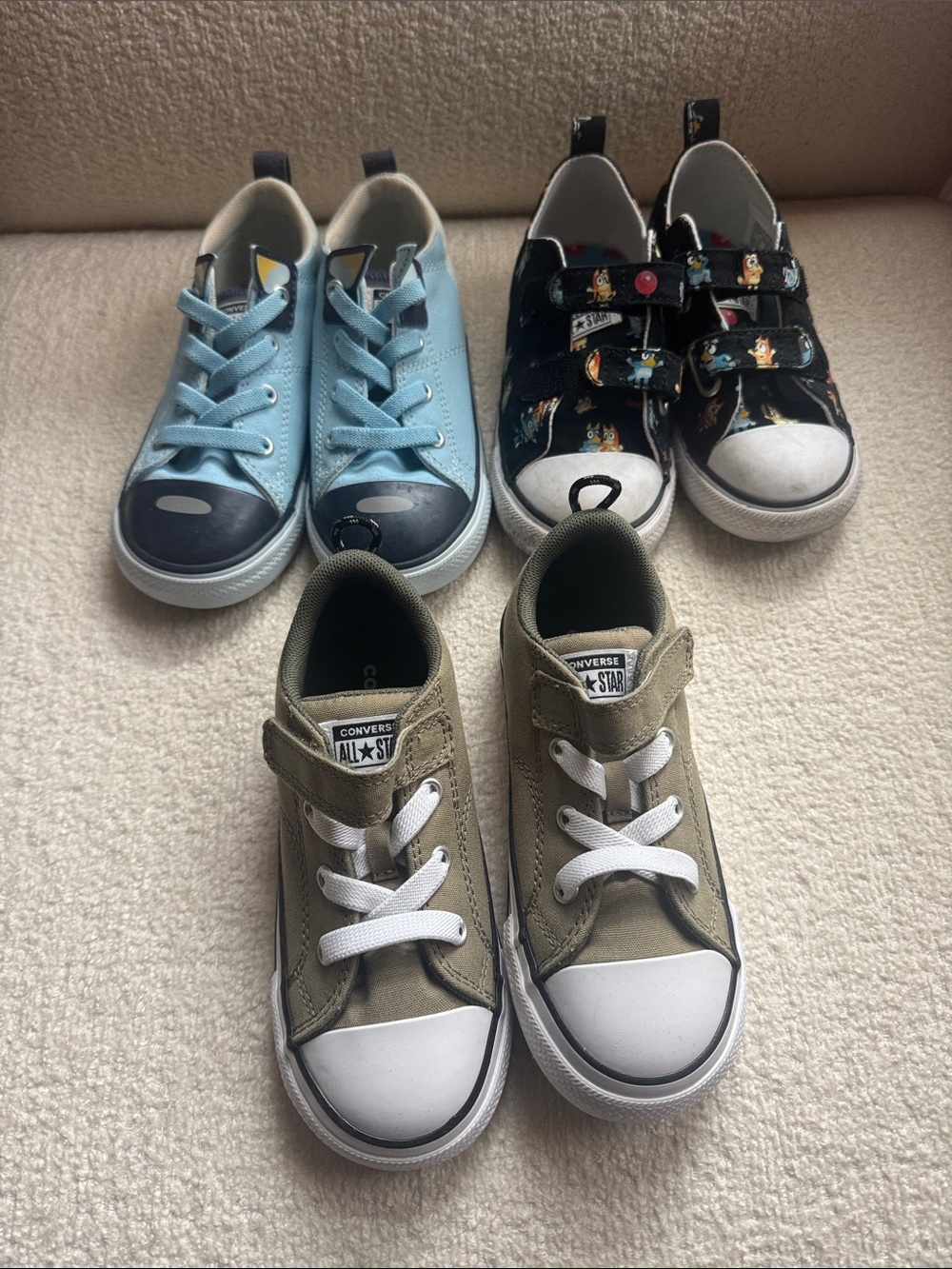 Lot of 3 Converse for kids